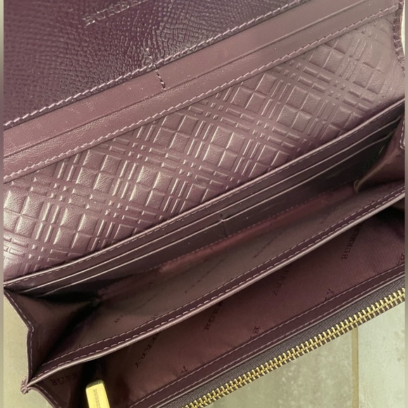 Burberry Purple Patent Leather Logo Flap Continental Wallet - Picture 4 of 6